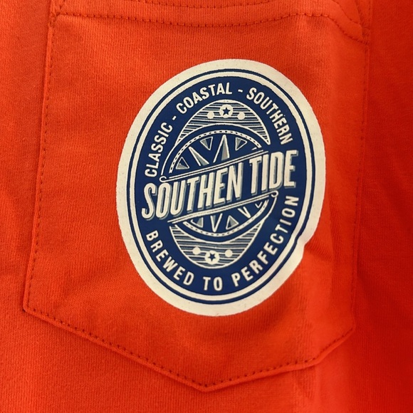 NWT Men’s s/s Southern Tide Beer Whale T - Picture 2 of 6